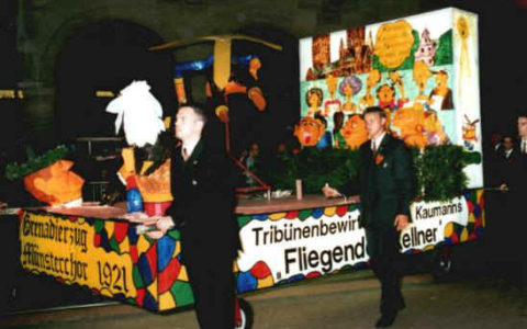 2000 - Fliegende Kellner